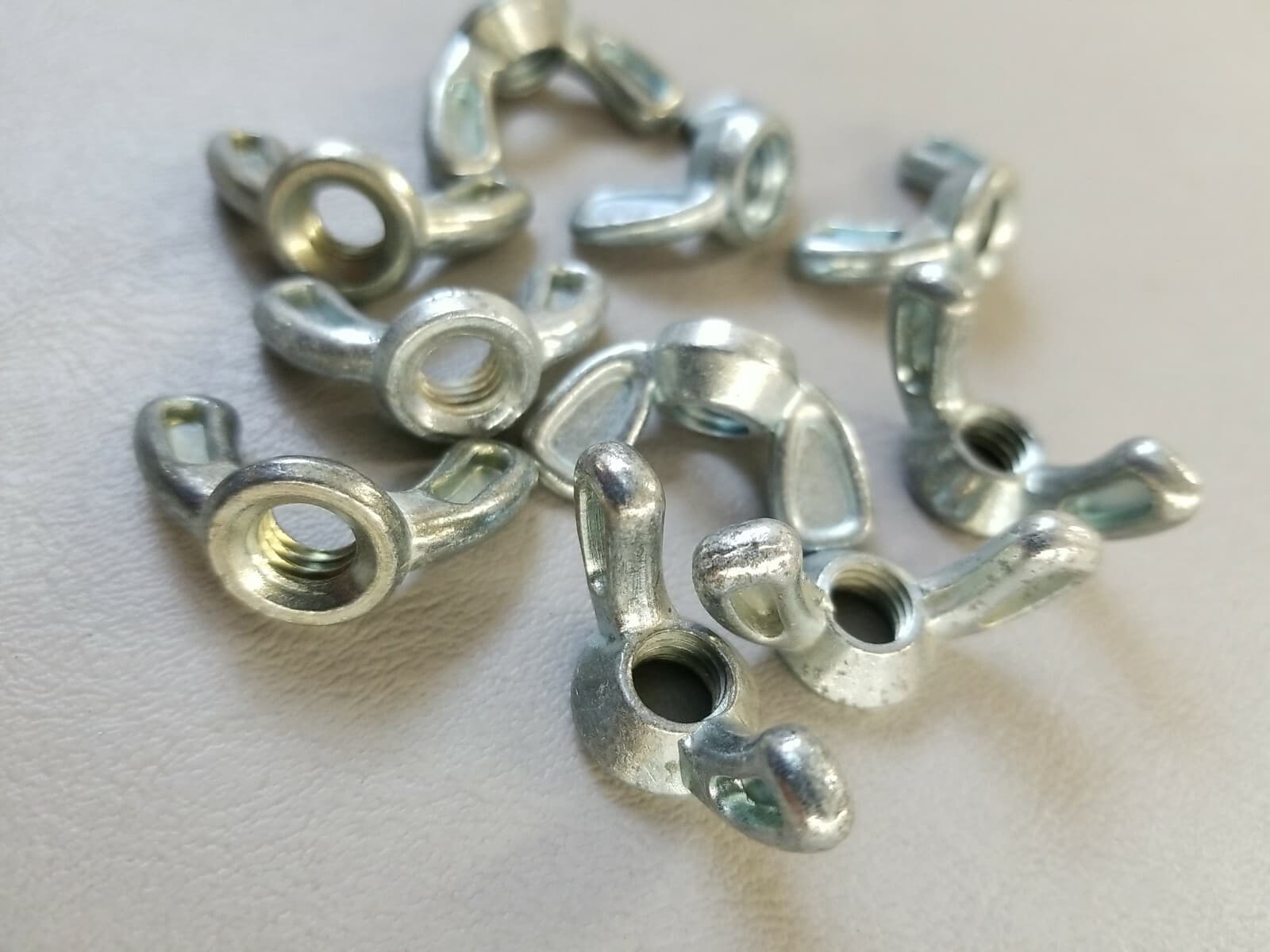 (25) M8 x 1.25 Wing Nut Cast Metal Or Pot Metal Air Cleaner  2