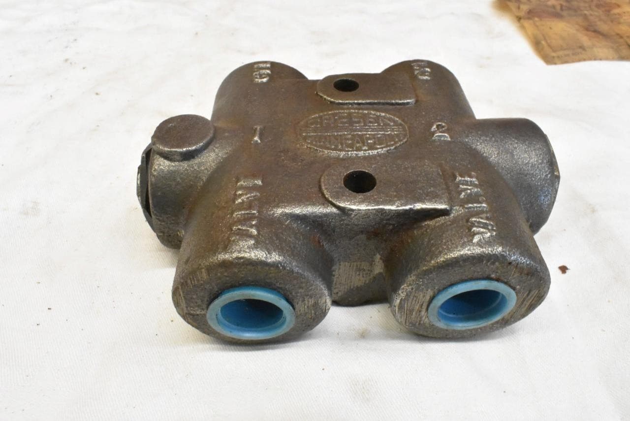 Parker Gresen Hydraulic Double Pilot Operated Check Valve NPT 210 Nice NOS 3