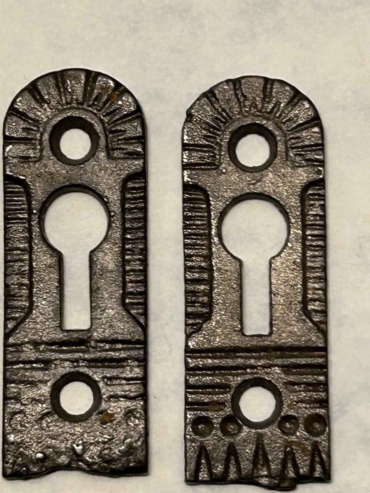 Lot Of 4 VTG Antique Victorian Decorative Cast Iron Escutcheon Keyplate 3