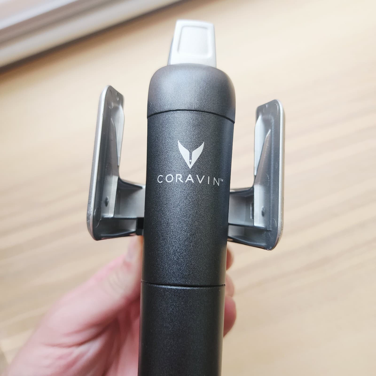 Coravin Model Two 2 Wine Preservation System, Needle - 100010 - Read Description 3