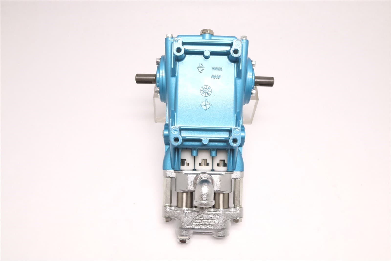 CAT PUMP TRIPLEX WATER PUMP MODEL430 3