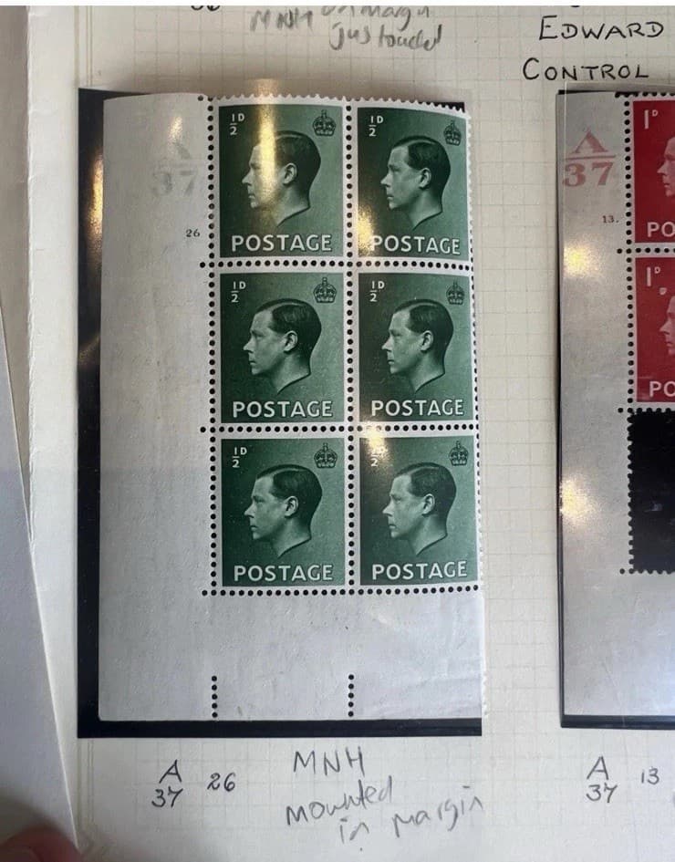 GB KE8 KEVIII Controls Corner Blocks Of 6 Mint Hinged In Margin 1/2d & 1d. 5