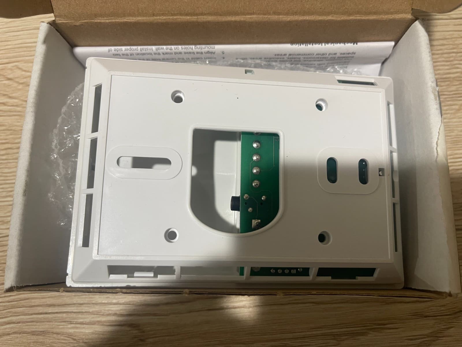 Johnson Controls metasys LN-sensor-0  Room Sensor, brand new unopened Box 3