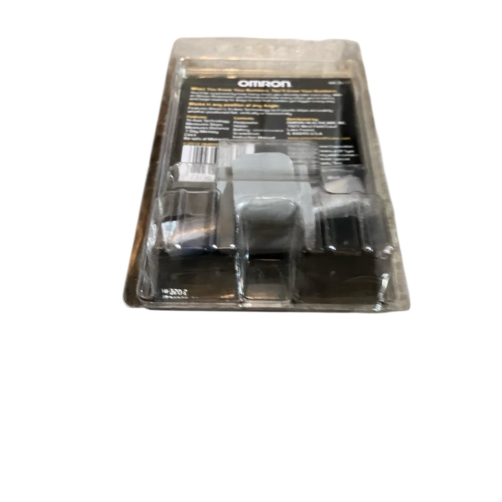 Omron Pedometer HJ-320 7-day Memory Clock Tri-Axis Technology Steps Tracking New 5