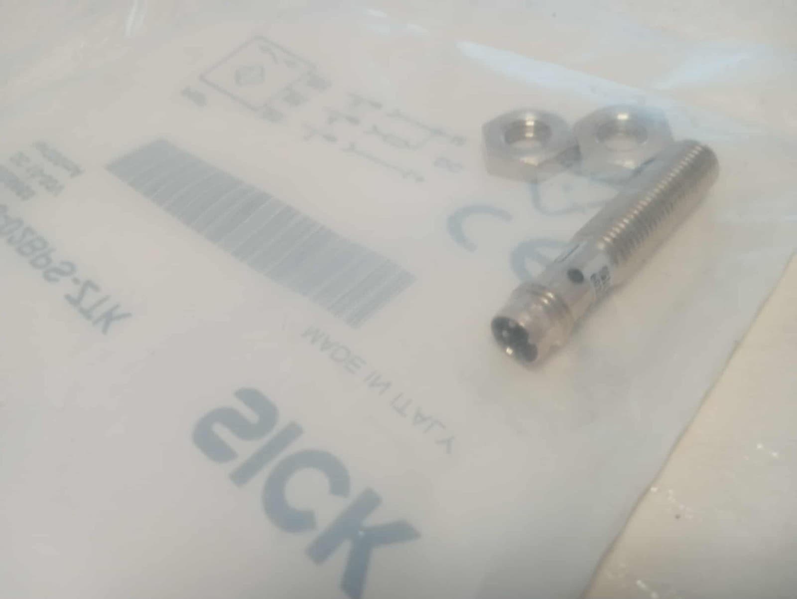 SICK 6025863 IM08-02BPS-ZTK INDUCT PROXIM SENSOR Dia-Ø 8 mm M8 x 1 Connector M8, 3