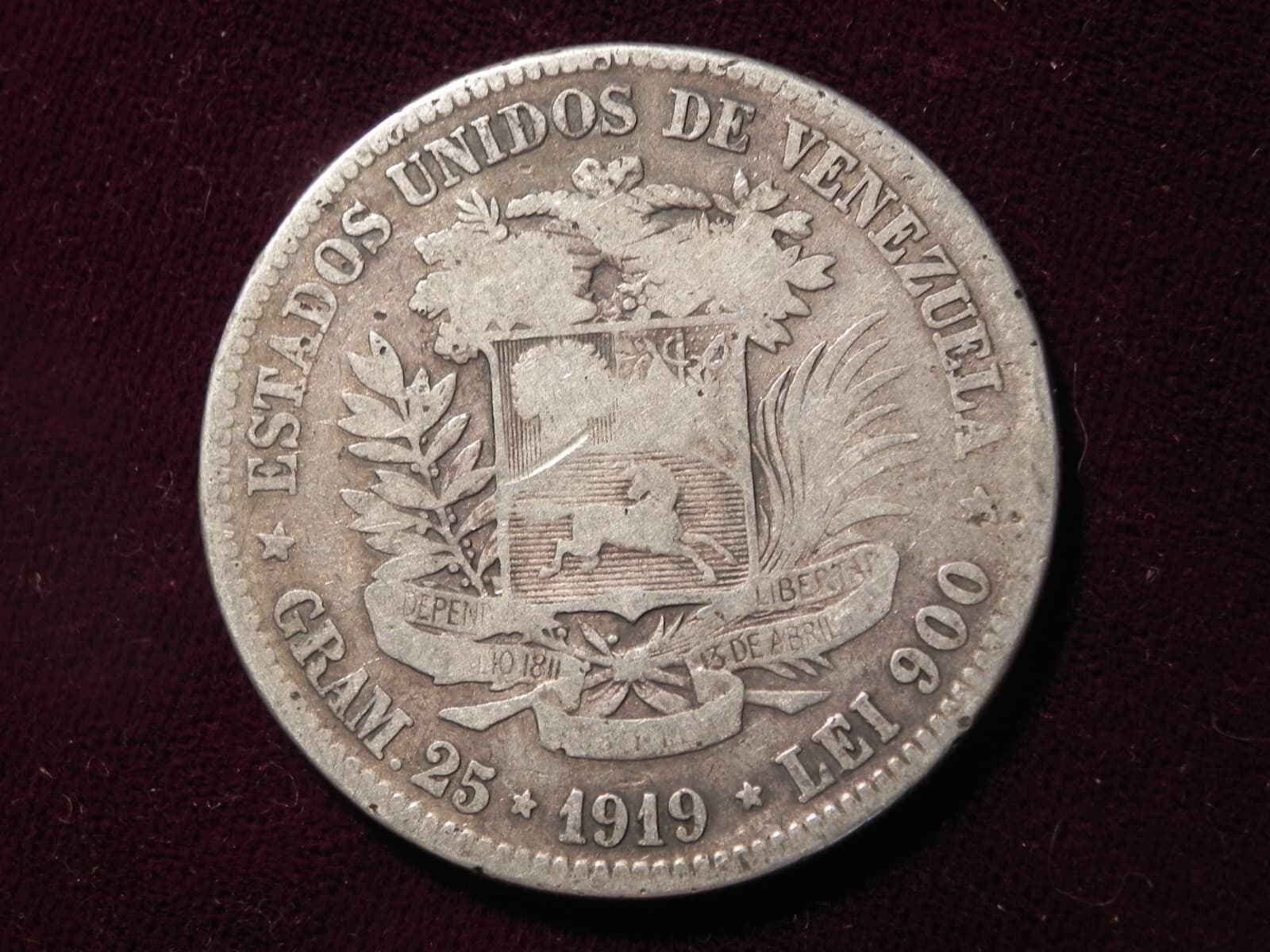 1919  VENEZUELA 5 BOLIVARES (25 GRAM) .900 Silver Crown Coin  id117 2