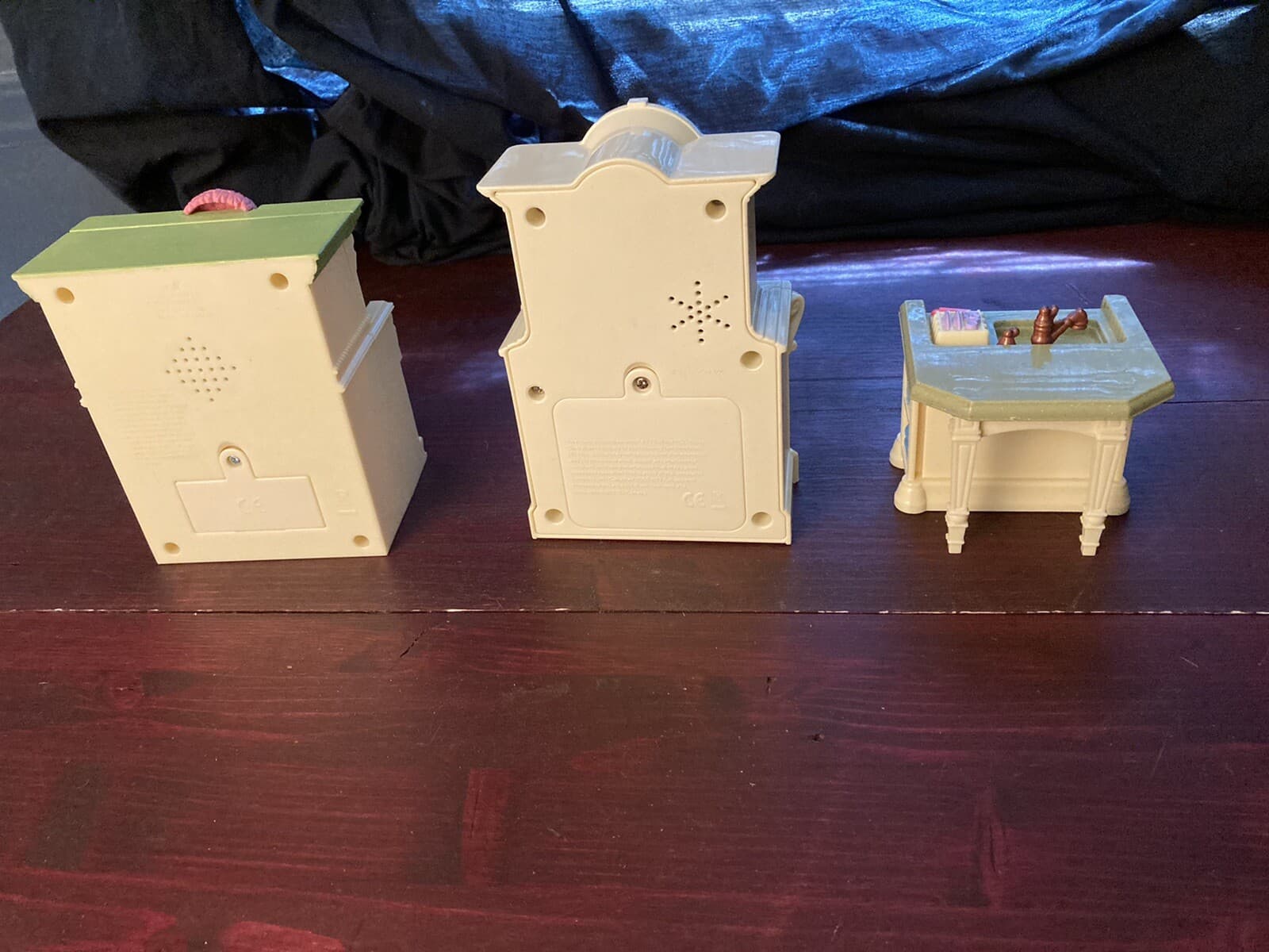 Fisher Price Loving Family Holiday Furniture Kitchen, Fireplace 2010 5