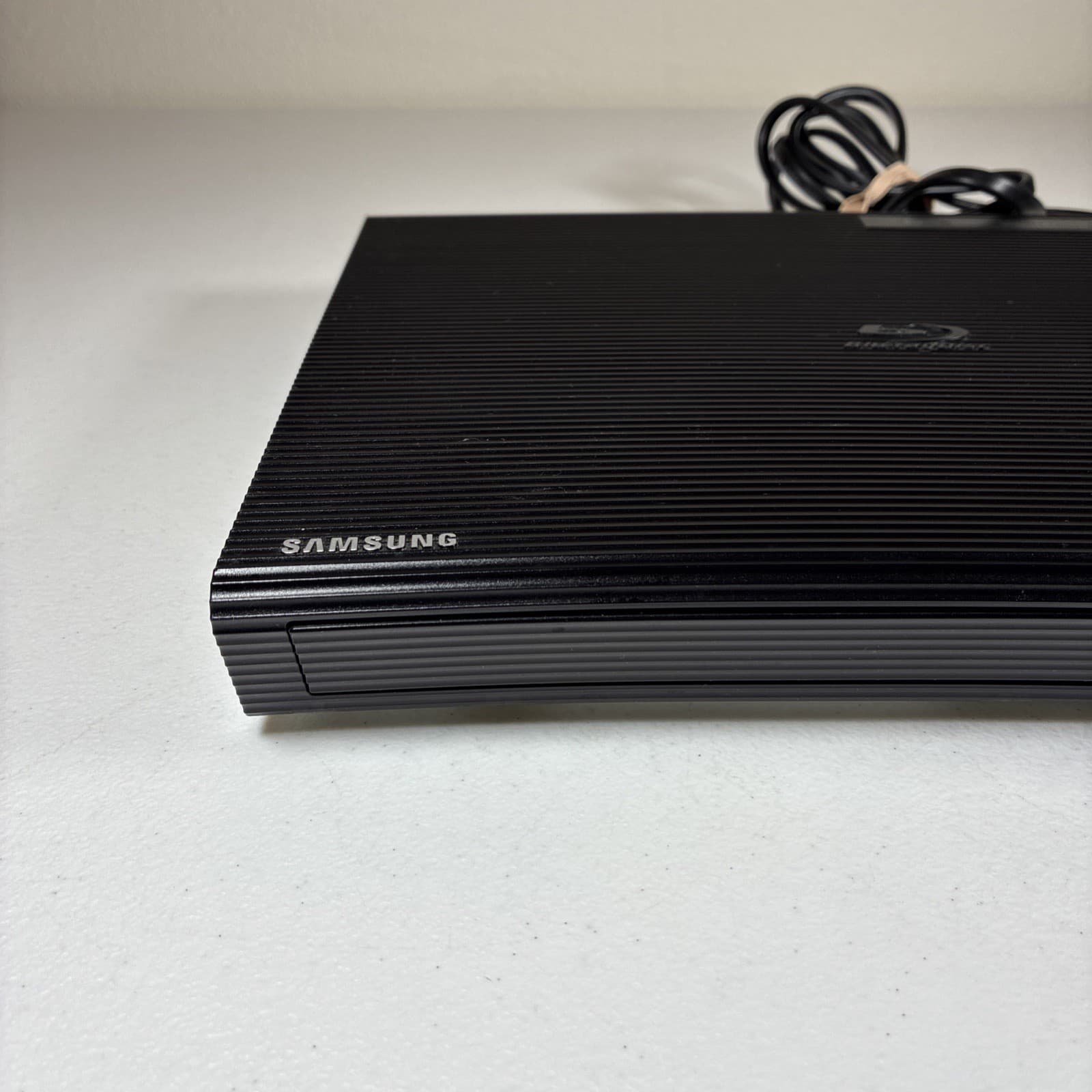 Samsung Smart Blu-Ray & DVD Player With WiFi Streaming - Black BD-JM57C 2