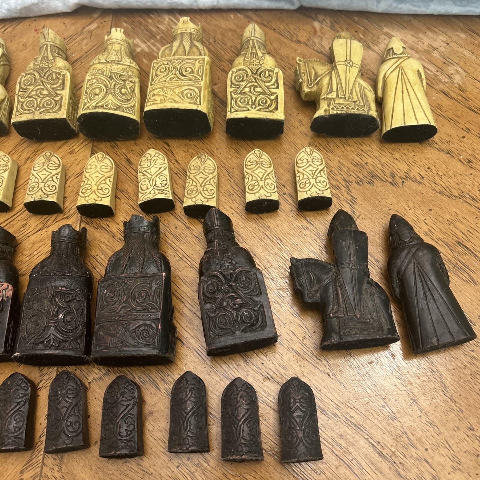 Unique Hand Crafted Chess Pieces!!! 6