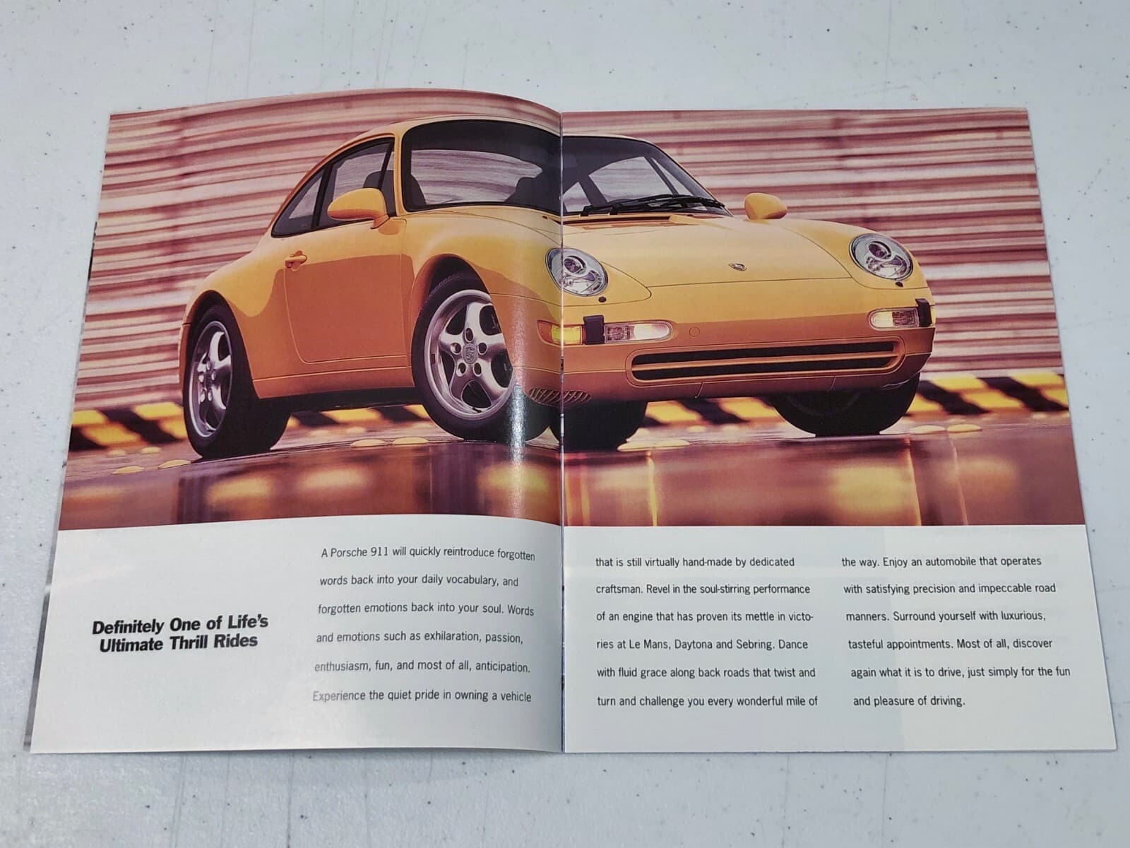 1997 PORSCHE 911 & BOXSTER US MARKET SALES BROCHURE IN EXCELLENT CONDITION 3