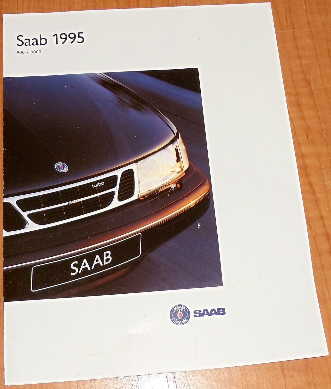 SAAB 1995 * 900 / 9000 Original Sales Brochure * GOOD * FREE SHIPPING 3