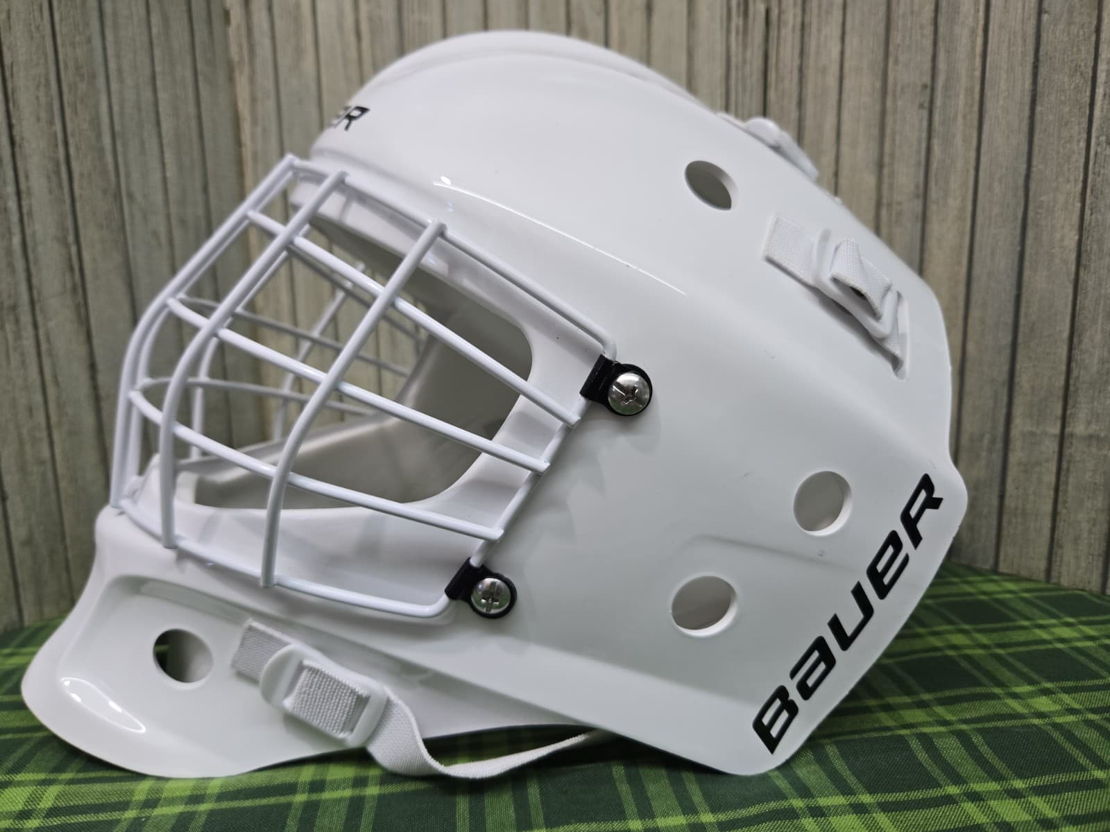 Bauer NME Street Goal Mask Youth Adjustable Hockey Goalie Helmet Used 3