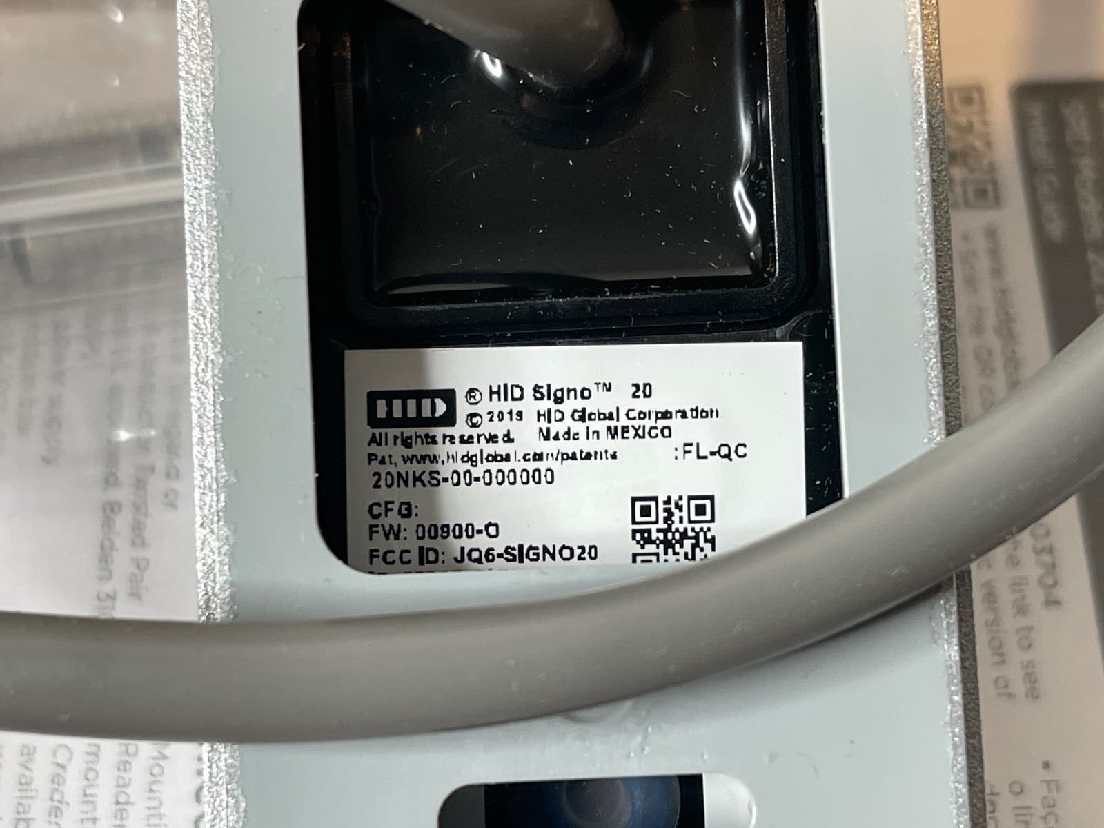 HID Signo 20 20NKS-00-000000 Smart Card Reader **BRANDED** 3