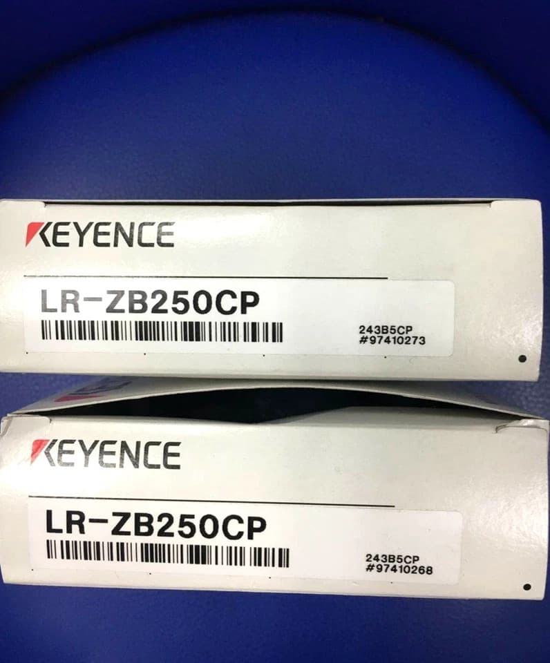 1PC KEYENCE LR-ZB250CP Laser Sensor NEW 4