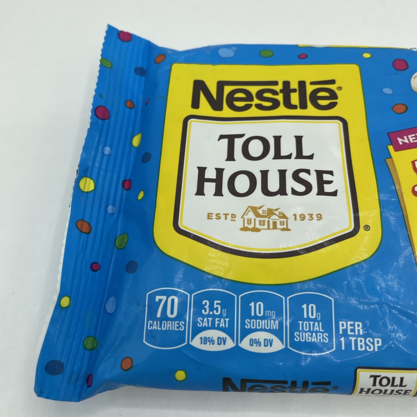 Nestle Toll House FUNFETTI Morsels Vanilla Baking Chips 9 oz Bag FREE SHIP 2
