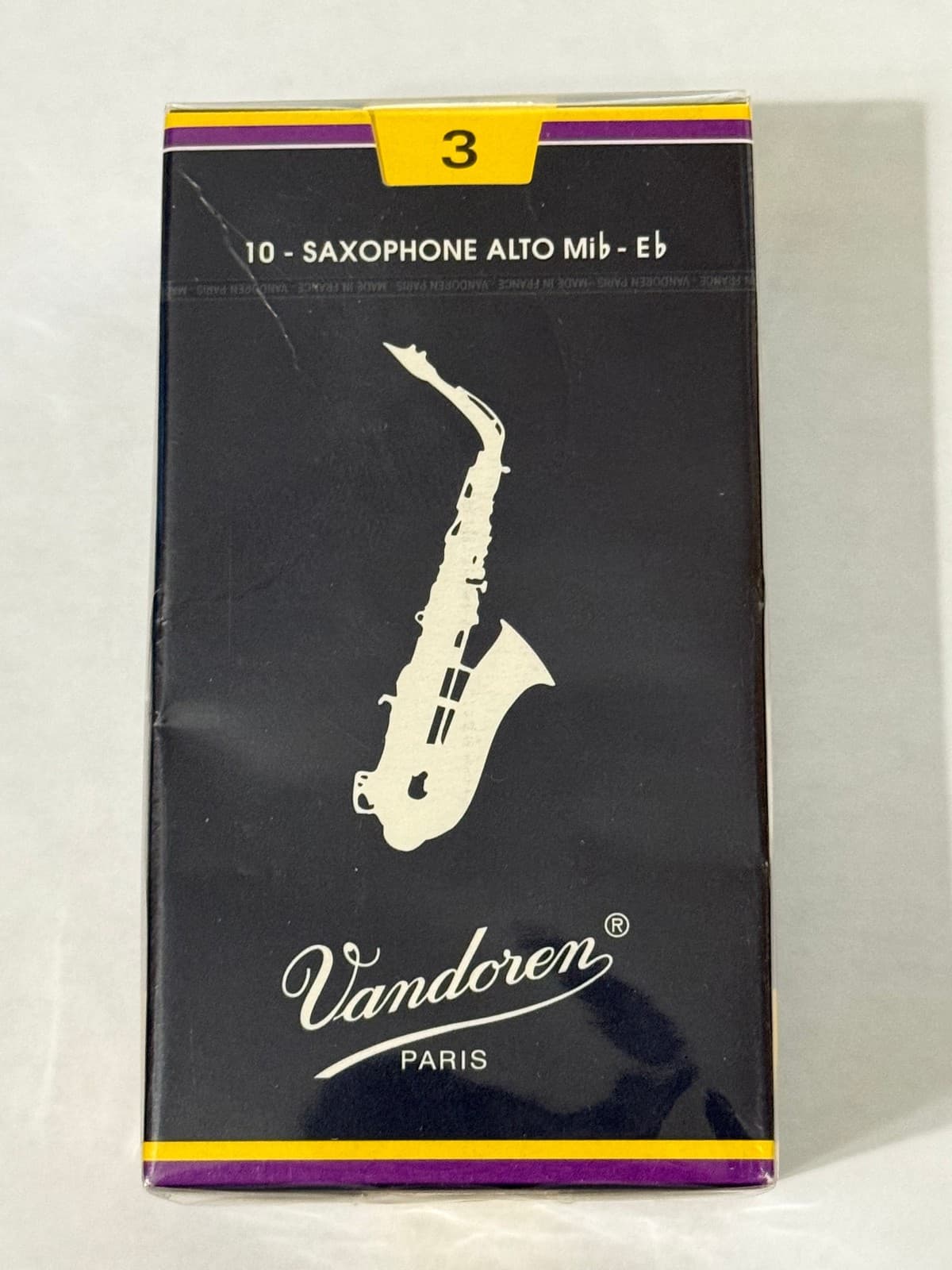 NEW Vandoren Alto Saxophone Reeds Strength 3 Box of 10 UNOPENED