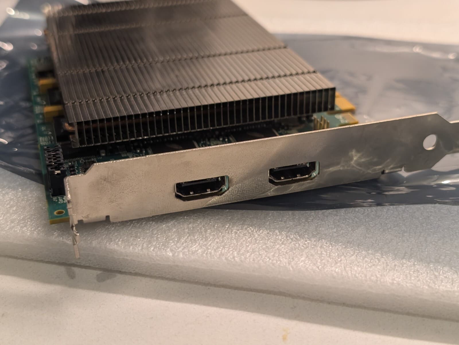 DATAPATH VisionSC-UHD2 Dual Port 2-Channel HDMI 2.0 4K UHD  Video Capture Card 3