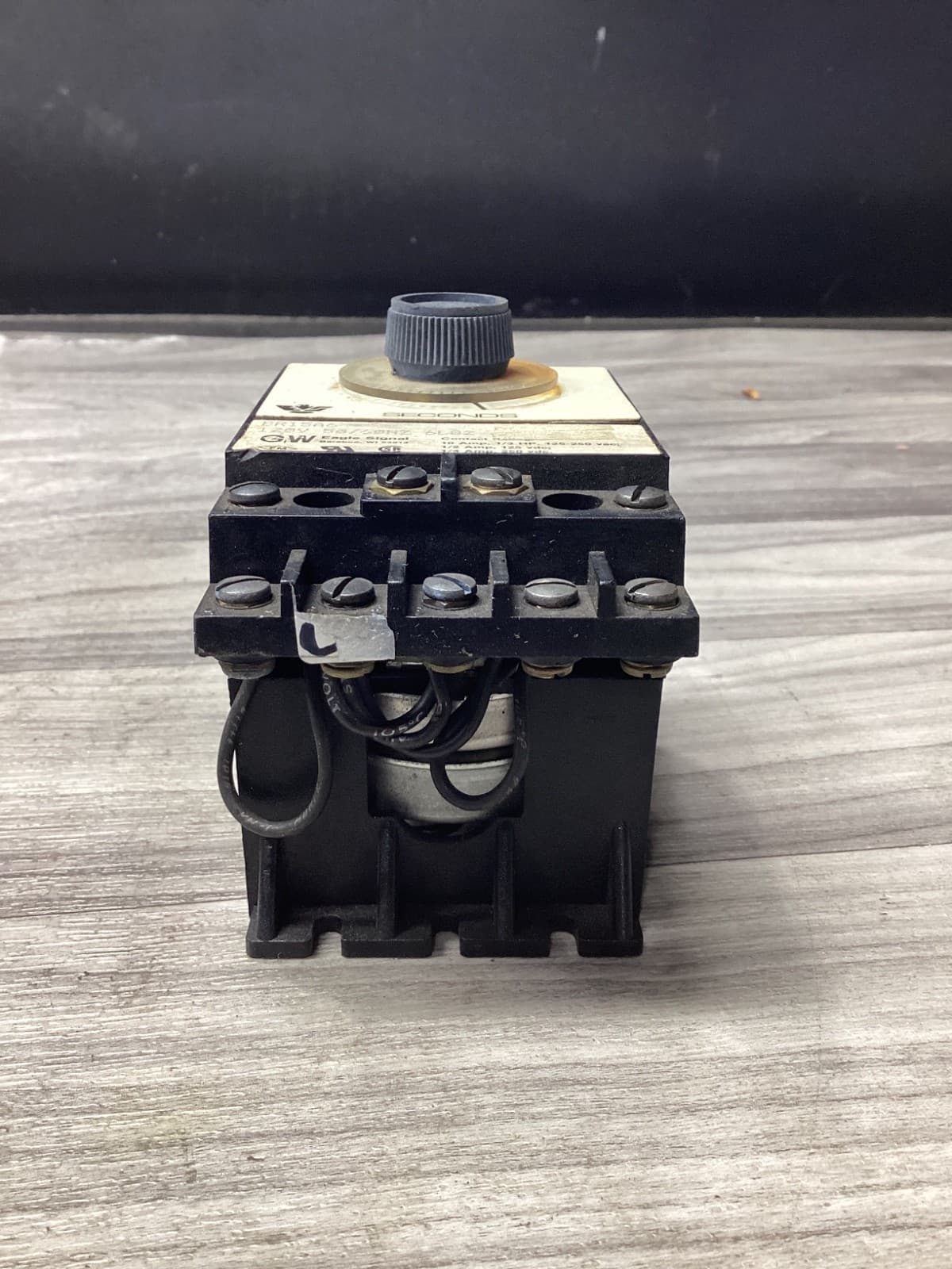 Eagle Signal BR15A6 Timer 0-60s #130N65 3