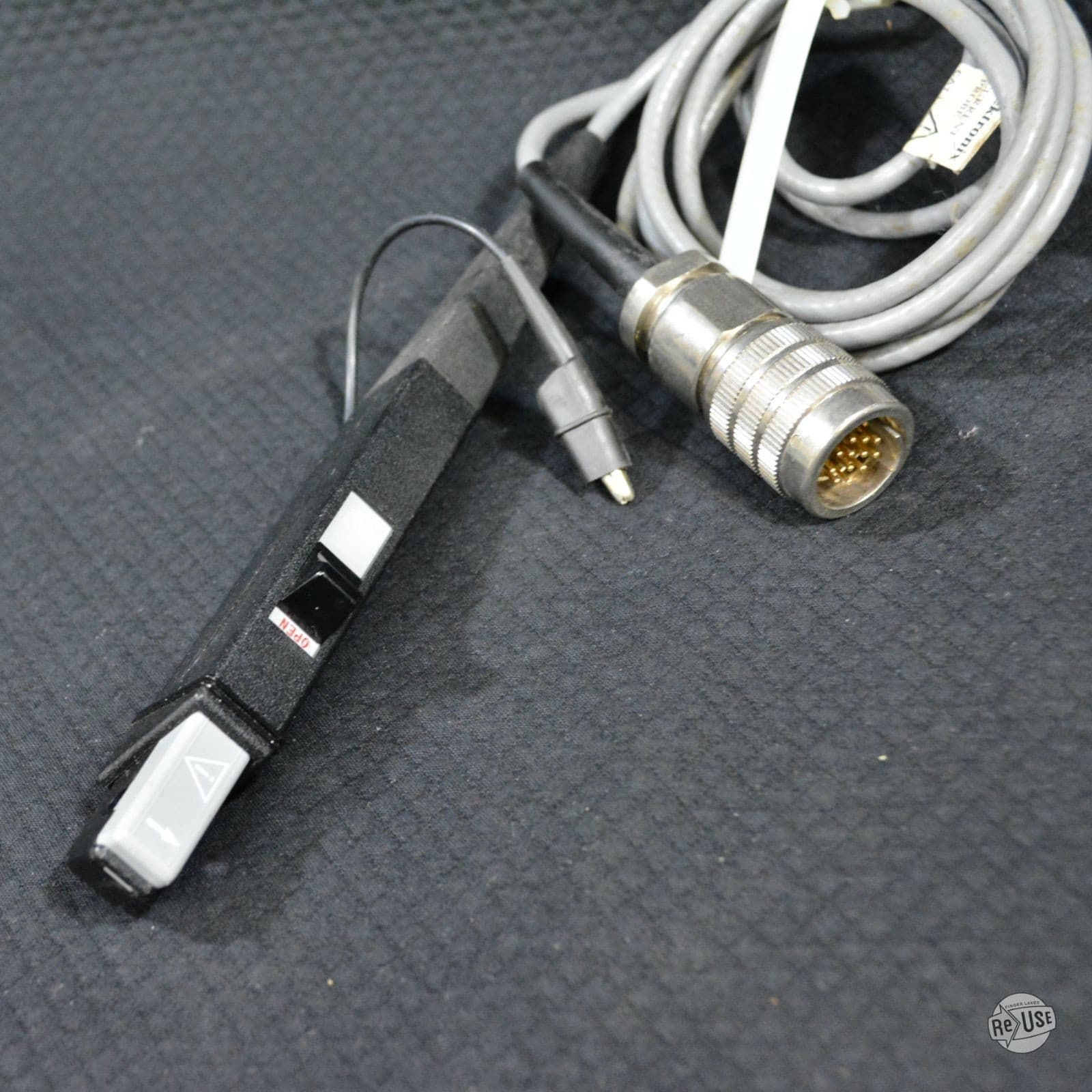 Tektronix A6302 DC to 50 MHz, 20 A, (50 A Peak) 2 M, Current Probe (Untested) 4