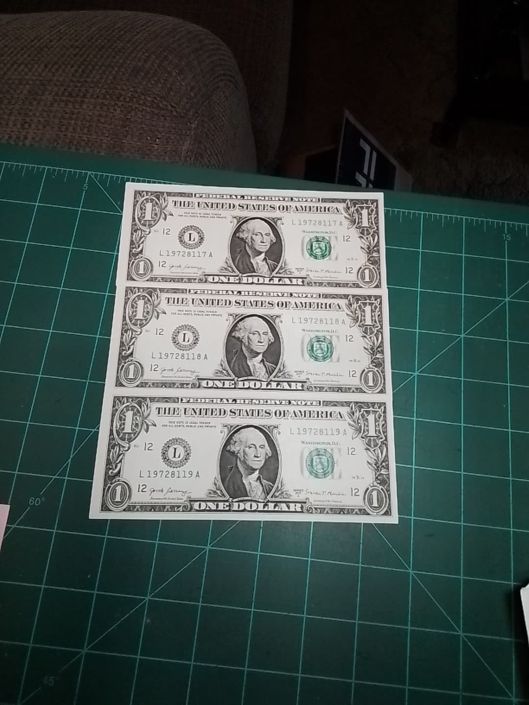 Uncirculated/Sequential $1.00 Notes, 2017date L19728117A ,18,19 2