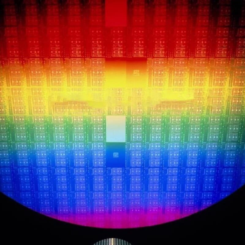 6in Silicon Wafer CPU Chip Semiconductor Lithography Circuit With Bracket NEW 4