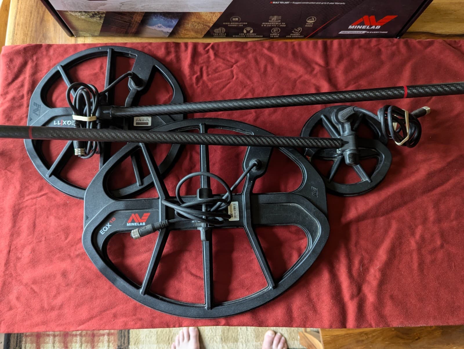 Minelab Equinox 900 Metal Detector - 3 Coils (6, 11, & 15x12) & 2 Lower Shafts 5