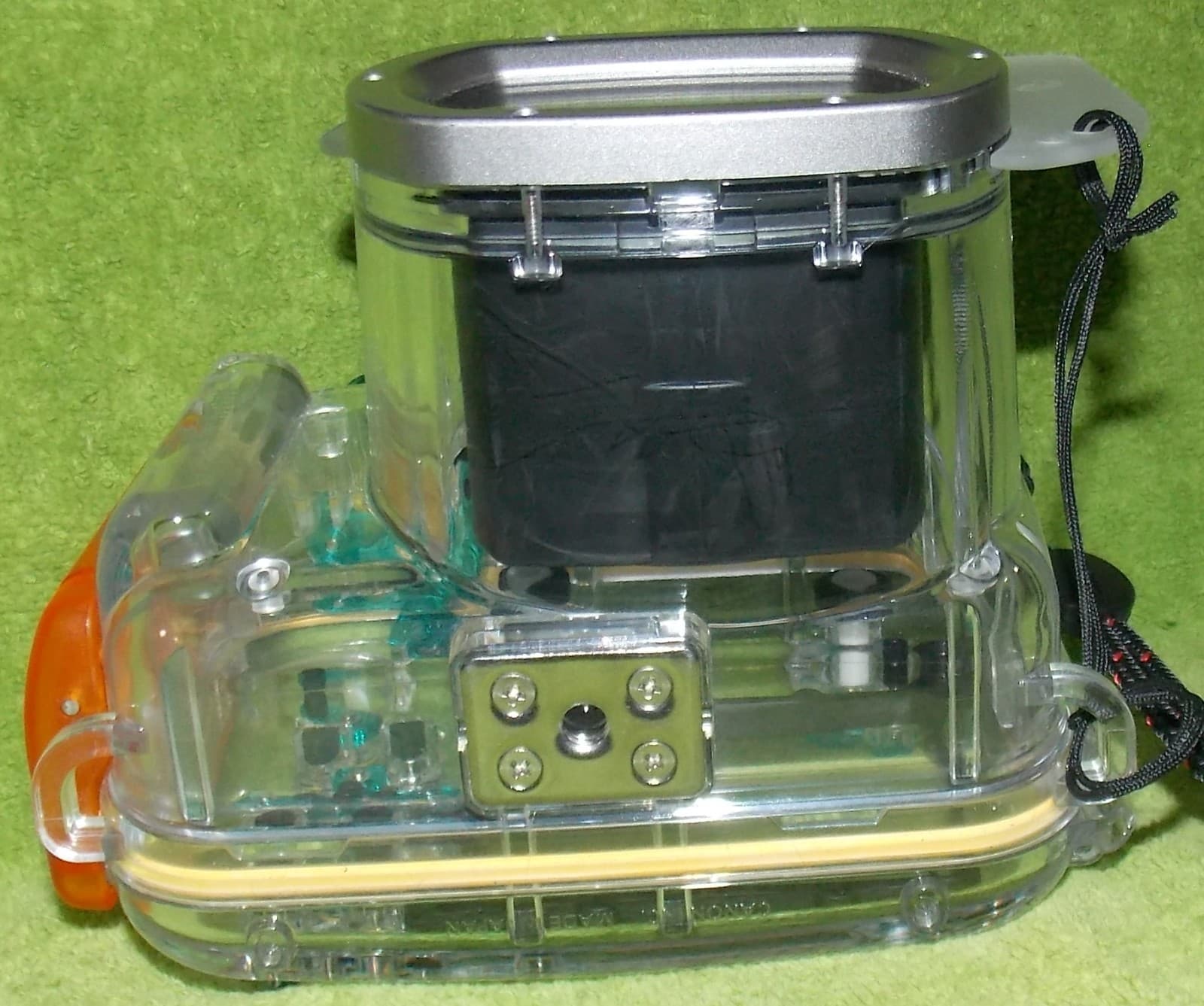 Canon WP-DC21 Waterproof Case for Digital Cameras 40m Depth EUC 6