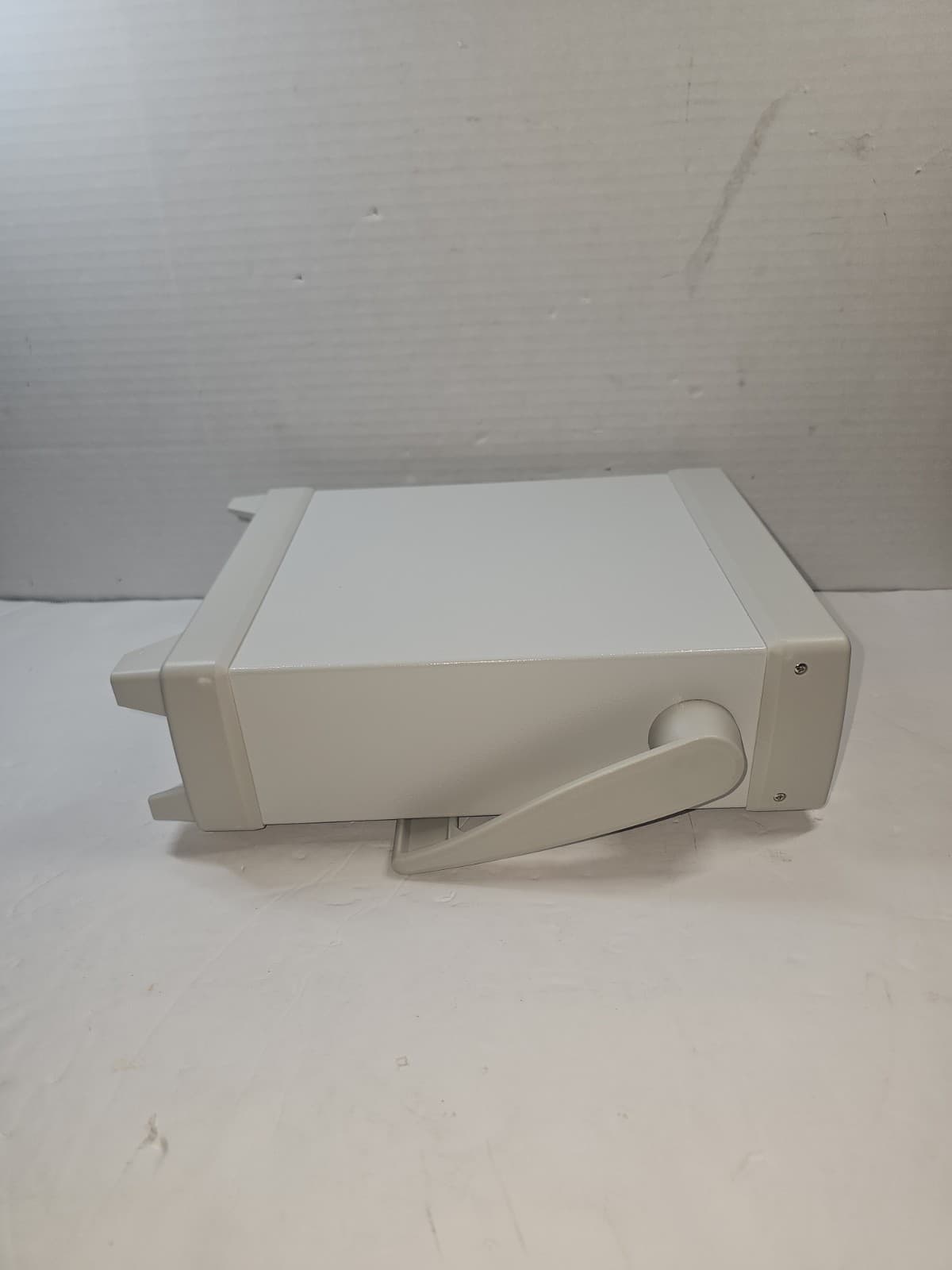 Digital LCR Meter Benchtop Capacitance Resistance Impedance Inductance Meter 4