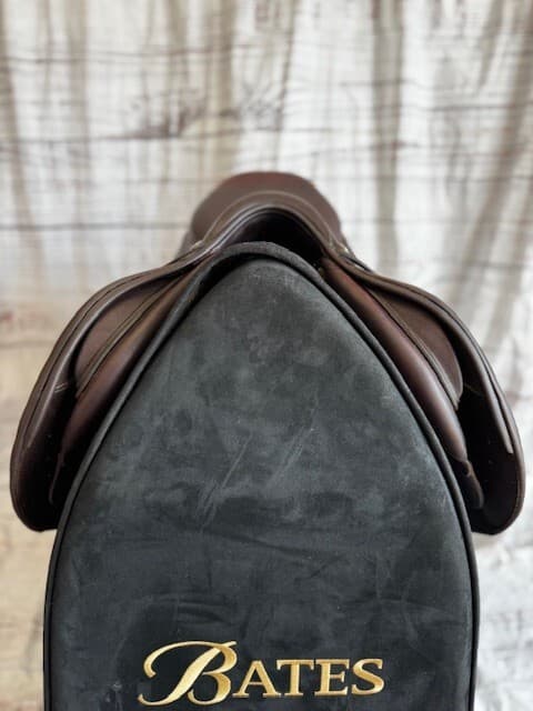 CWD 17 Inch Close Contact Saddle 3