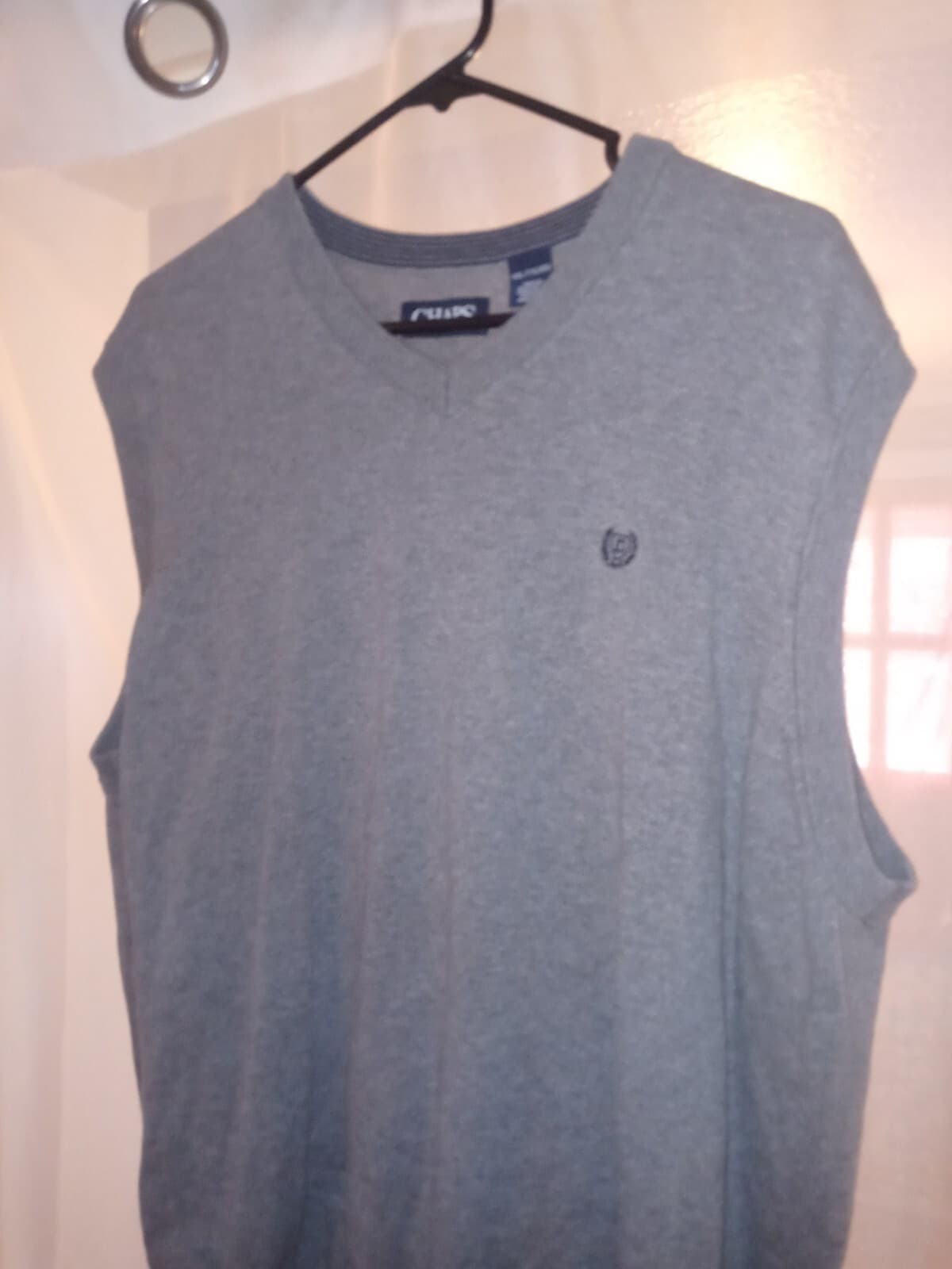 EUC CHAPS MENS V-NECK GRAY SWEATER VEST 2X  5