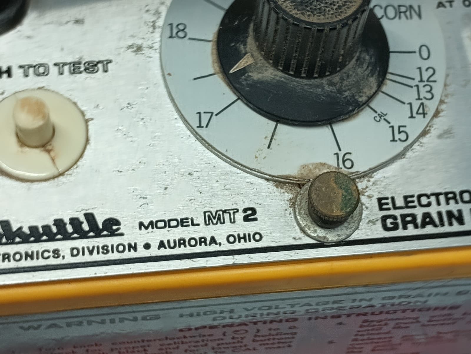 Skuttle Model MT2 Electronic Grain Moisture Tester 5