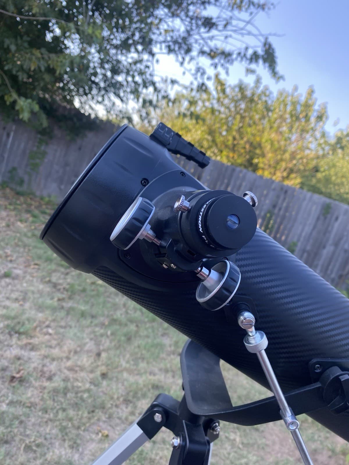 Celestron 114AZ-SR Smartphone Ready Reflector Telescope 3