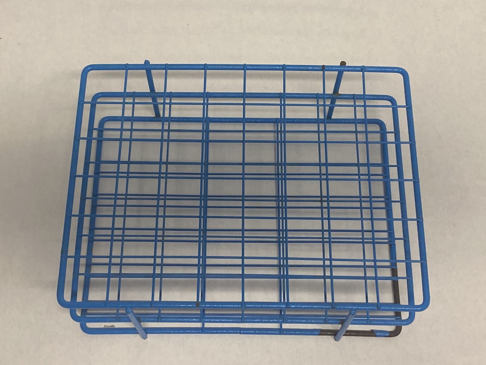 48-Place Blue Epoxy-Coated Wire Test Tube Rack for 25-30mm Tube 6x8 Array 11” B 4
