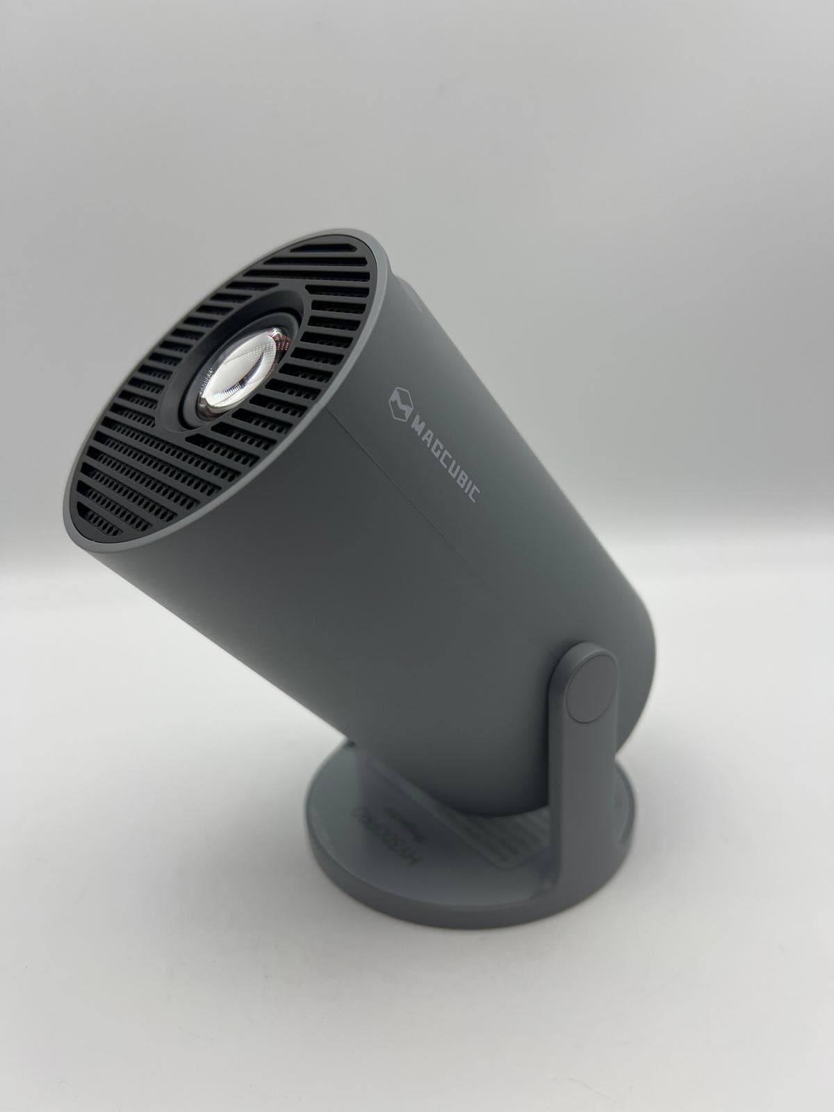 Magcubic HY300 Ultra Mini Projector 4K Support with WiFi 6 and Bluetooth 5.4 6