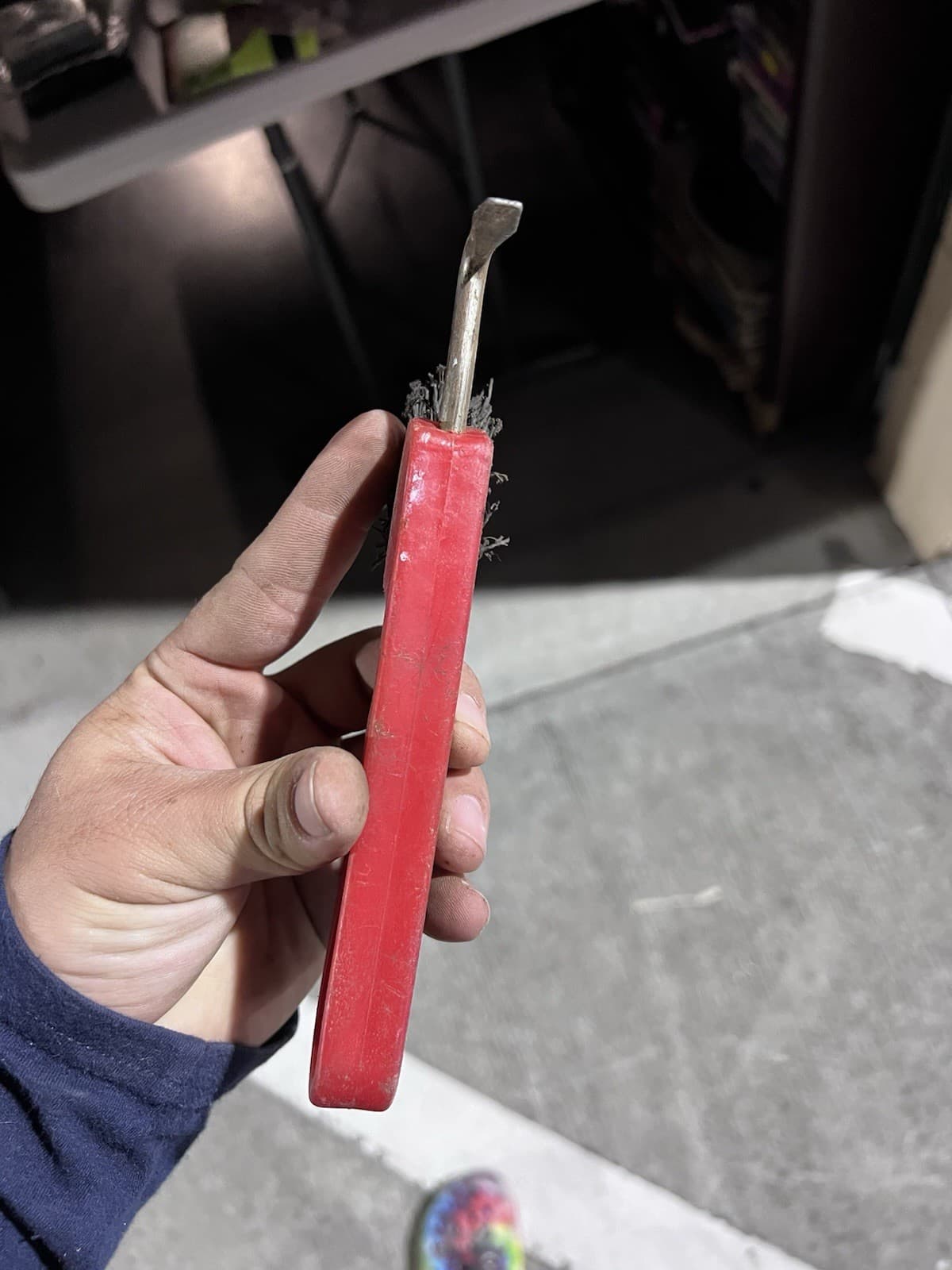 Red Horse Hoof Pick with Brush, Horse Hoof Cleaning Tool Plastic Handle 3