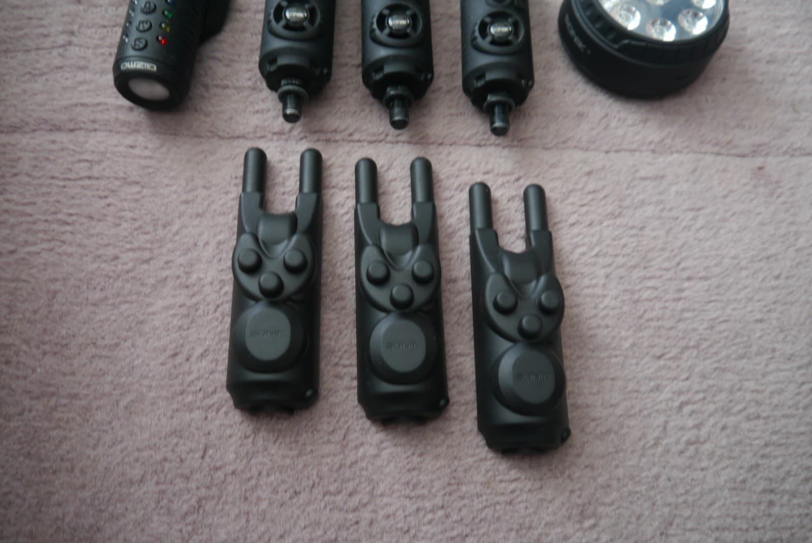 SONIK GIZMO BITE ALARMS WITH RECEIVER X3 USED COARSE FISHING TACKLE 4