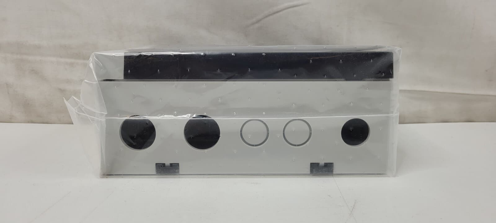 RAYCHEM HWAT-ECO-GF Electronic Controller, 190 - 277 V, DIN-Rail, 5" Touchscreen 5