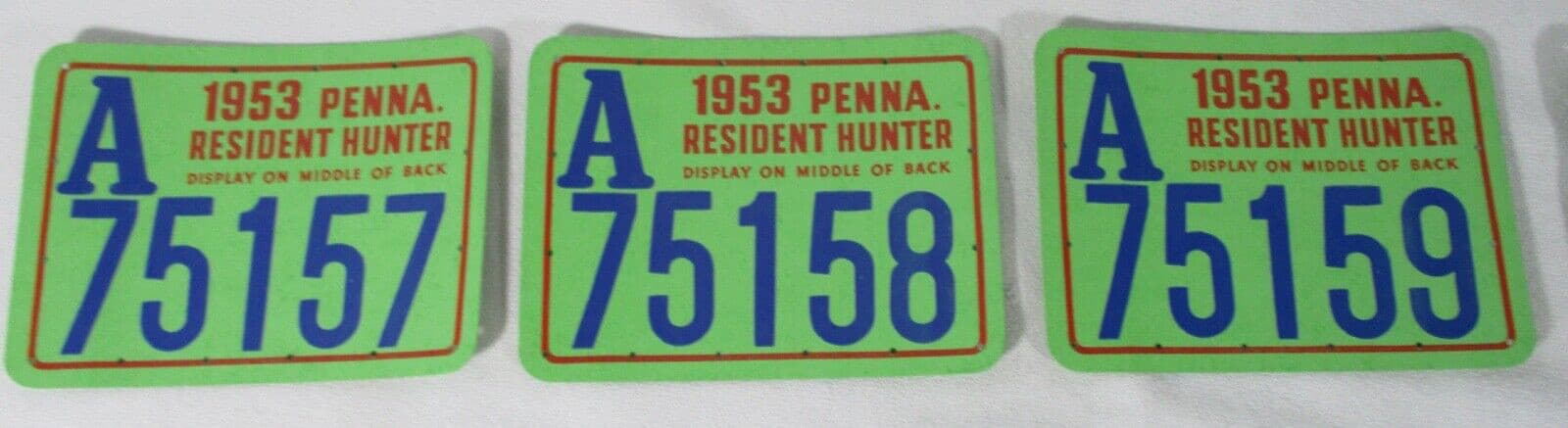 lot 17 1953 Pa Resident Hunting Licenses  Unissued Consecutive Numbers 2