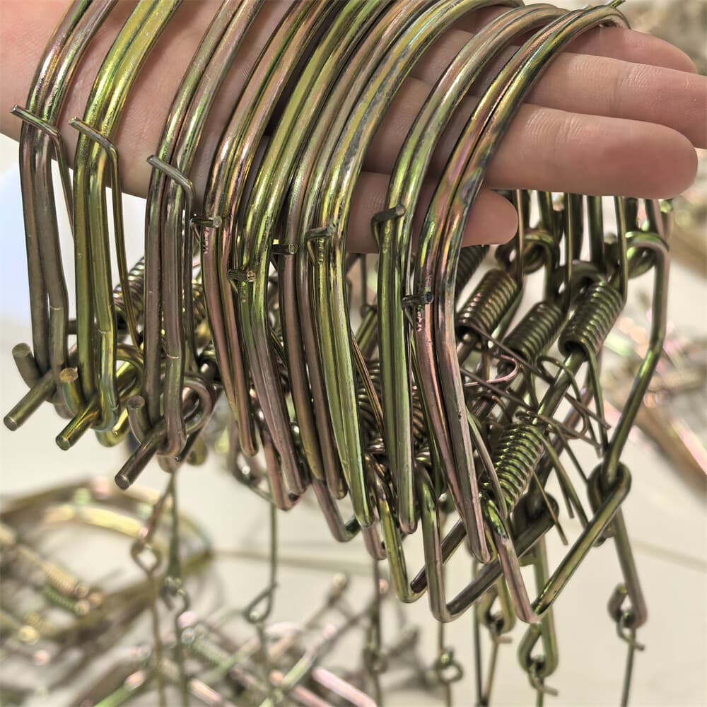 3 Units Small Animals Spring Traps Catch Traps Mouse Trap  Rodent for Rabbit Rat 4