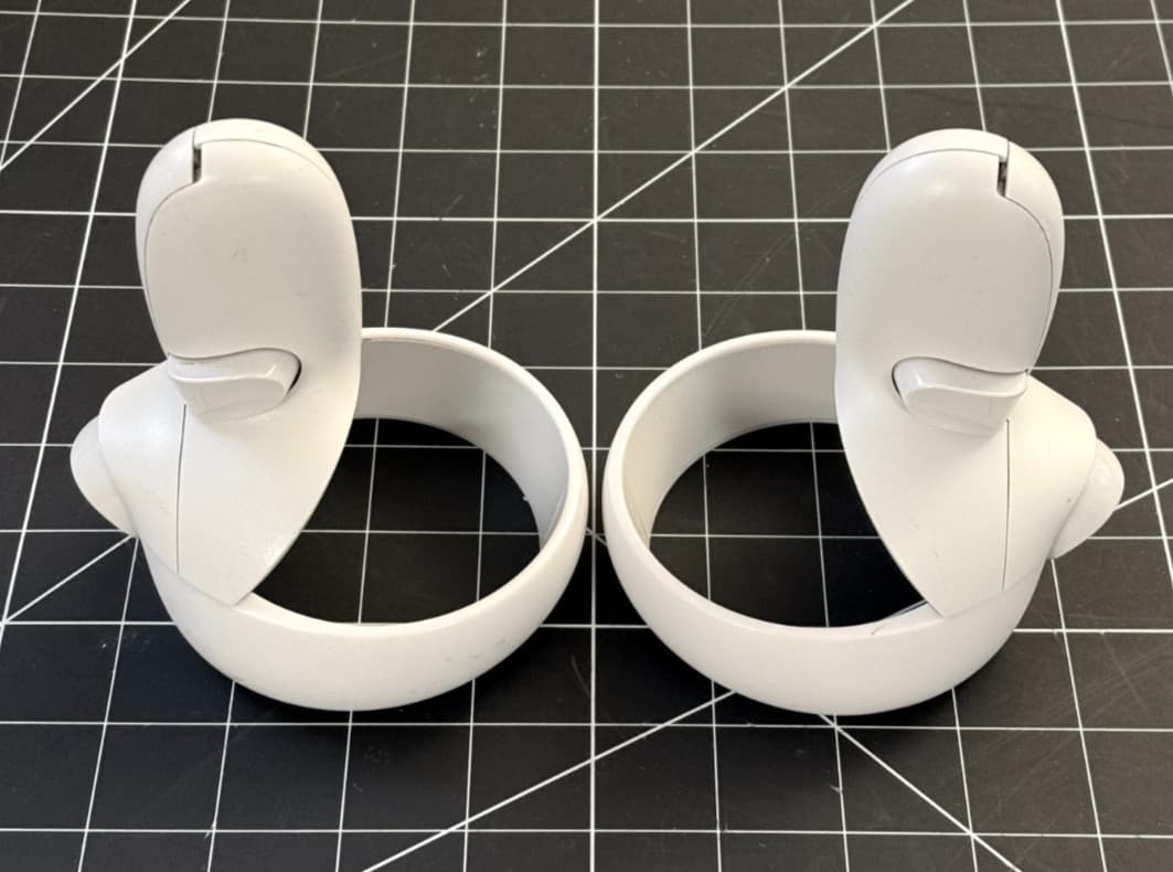 Genuine OEM Oculus Quest 2 Left + Right Controllers PAIR Working + Fully Tested 6