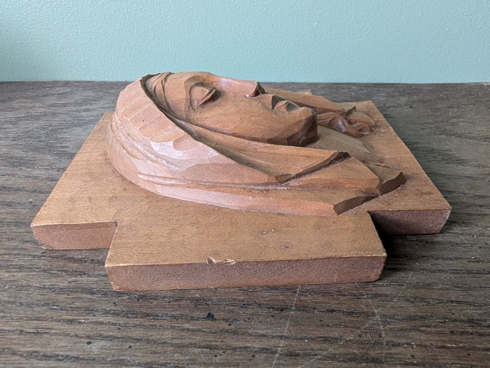 Vintage Carved Wooden Jesus and Mary Wall Hangings Plaques 5