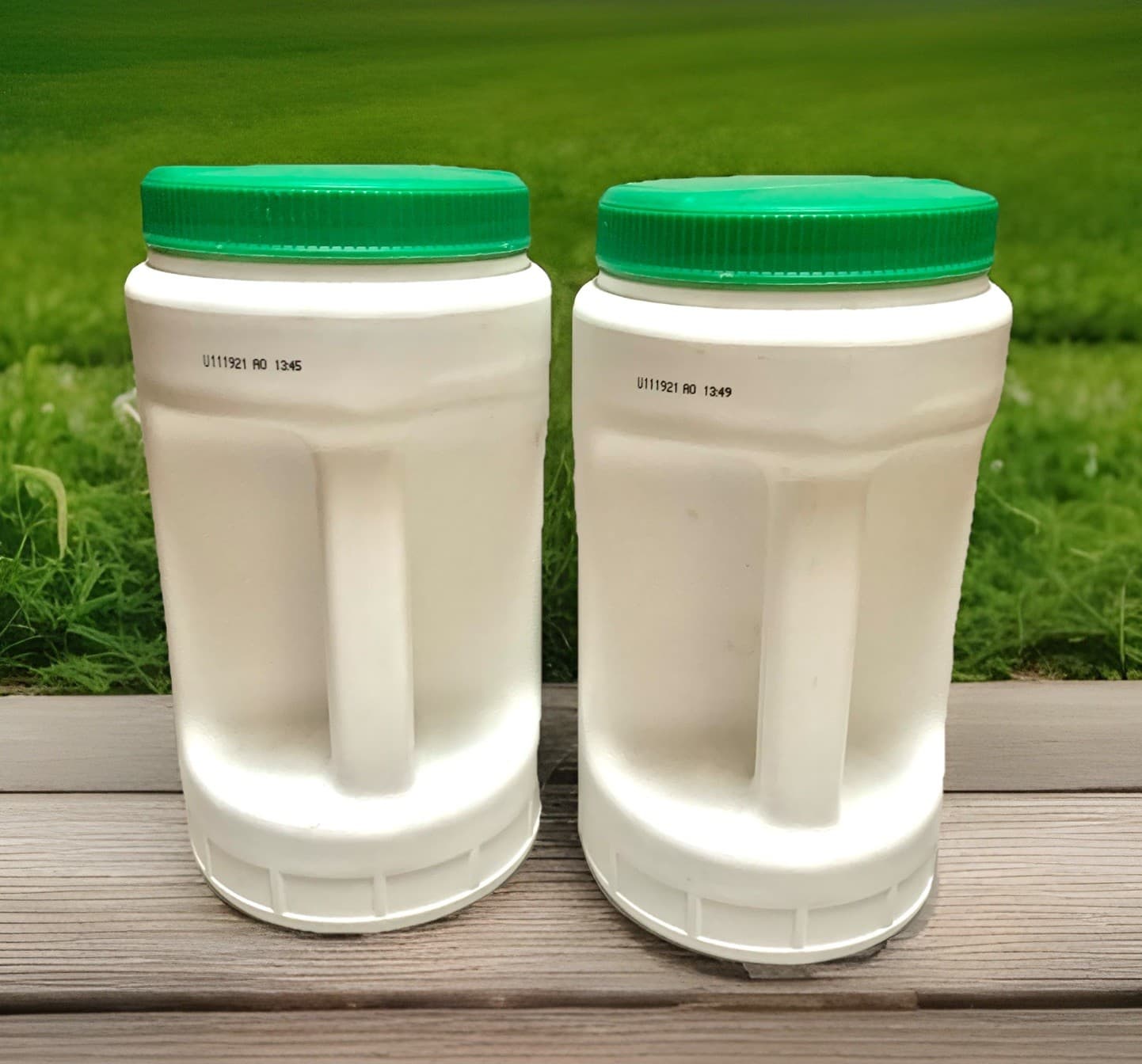 NEW Lot of 2 Liquid Fence Deer & Rabbit Granular Repellent 2-Pound Jars 3