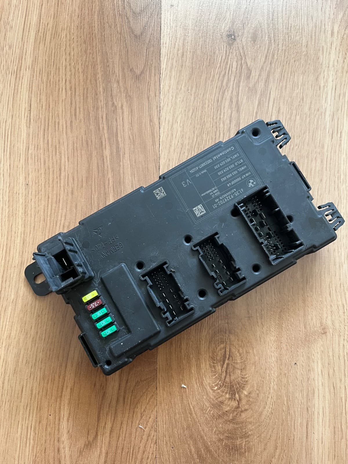 9329702 bmw body control module used module from bmw part number 61359329702