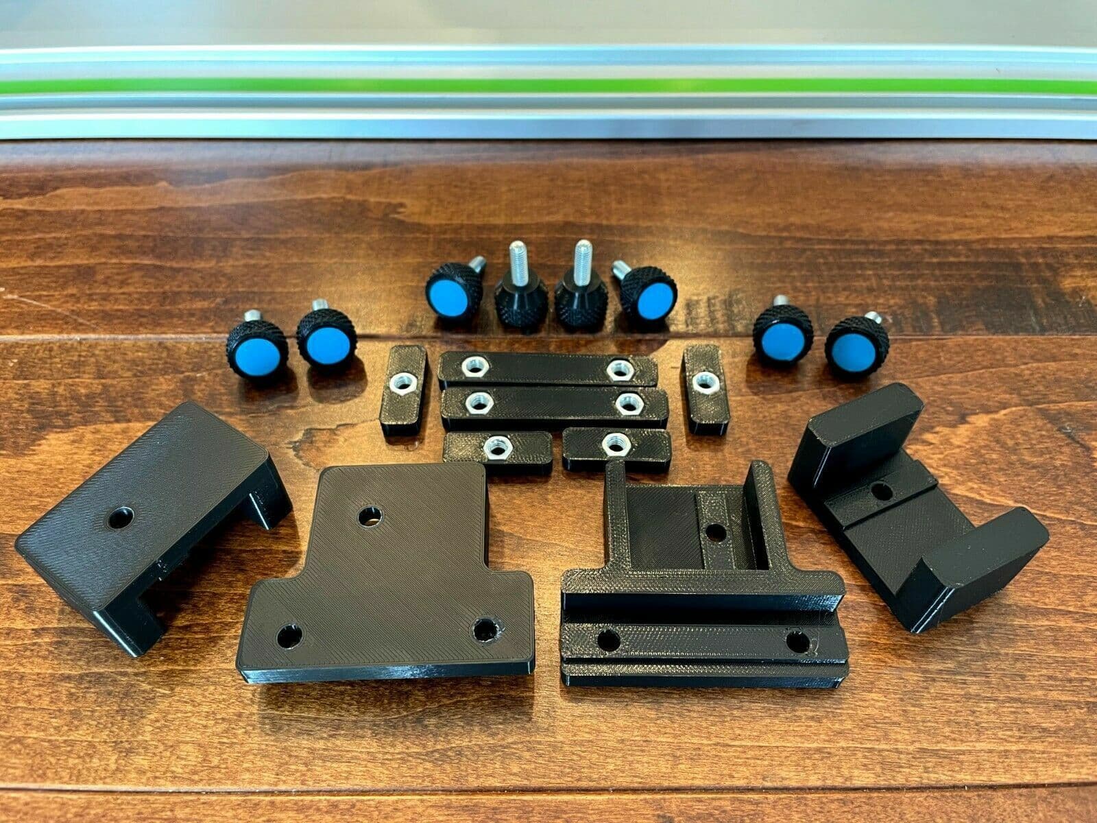 Parallel Guides for Makita Guide Rails and Track Saws By ToolCurve 2