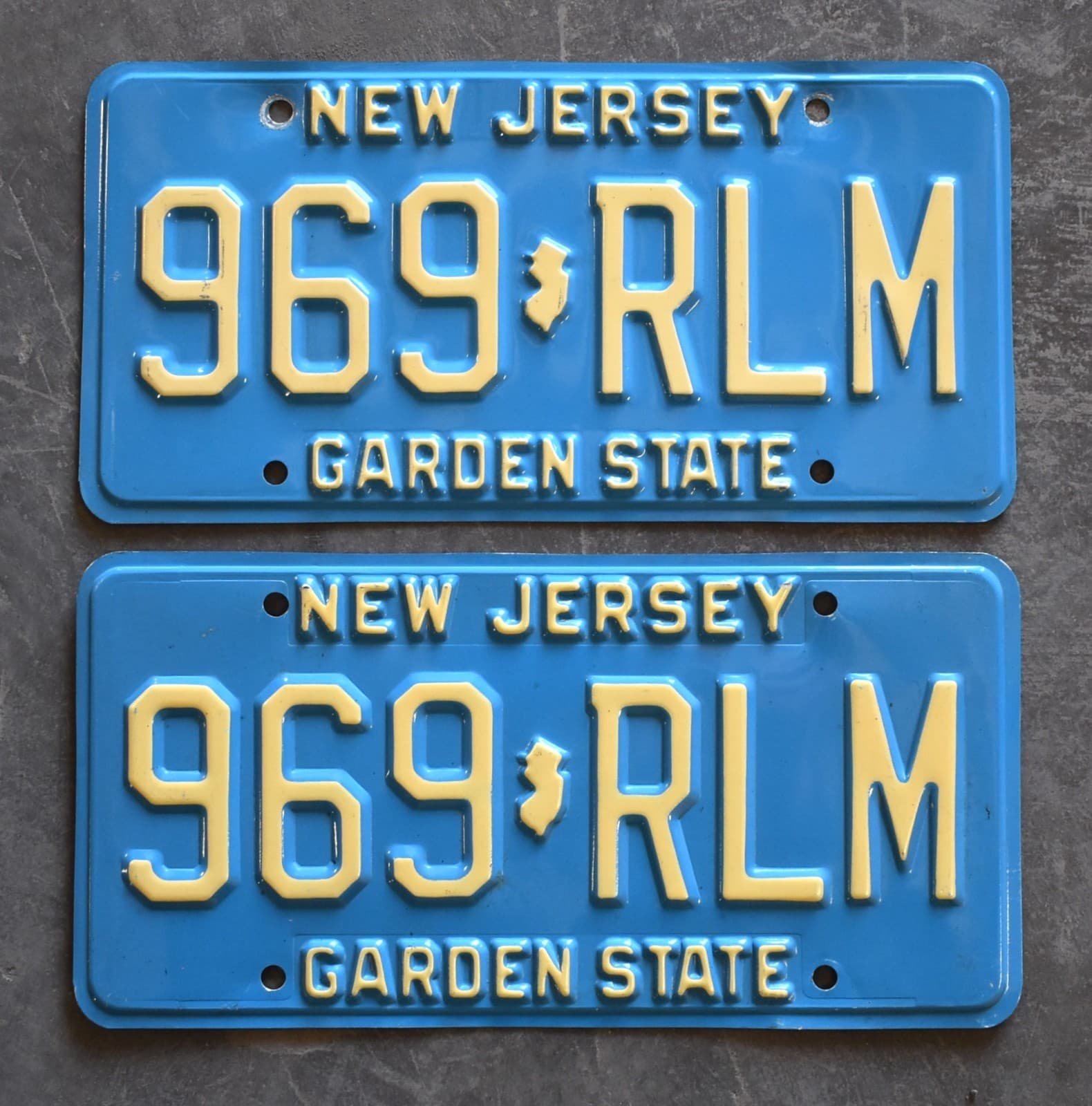 1981 NJ New Jersey PAIR of Vintage Buff / Blue License Plates 969-RLM