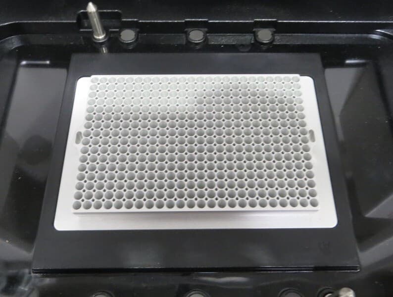 Applied Biosystems QuantStudio 7 Flex Real-Time PCR System 384-Well 4484643 5