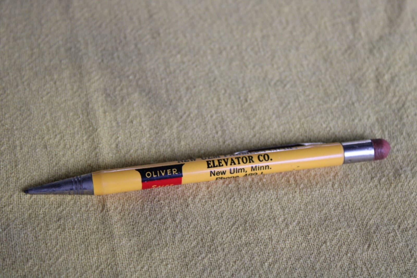 great shape * 1940's OLIVER TRACTOR Old NEW ULM MN Advertising Mechanical Pencil 3