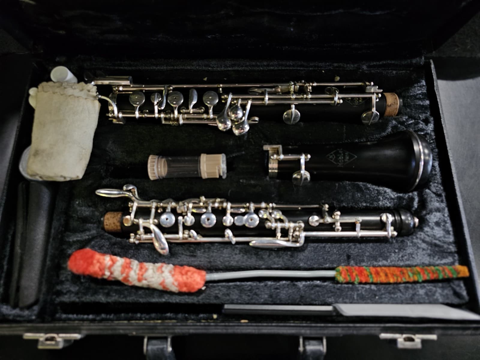 NOBLET PARIS OBOE, MATCHING SERIAL, COMPLETE, CLEANING KIT, HS CASE 3