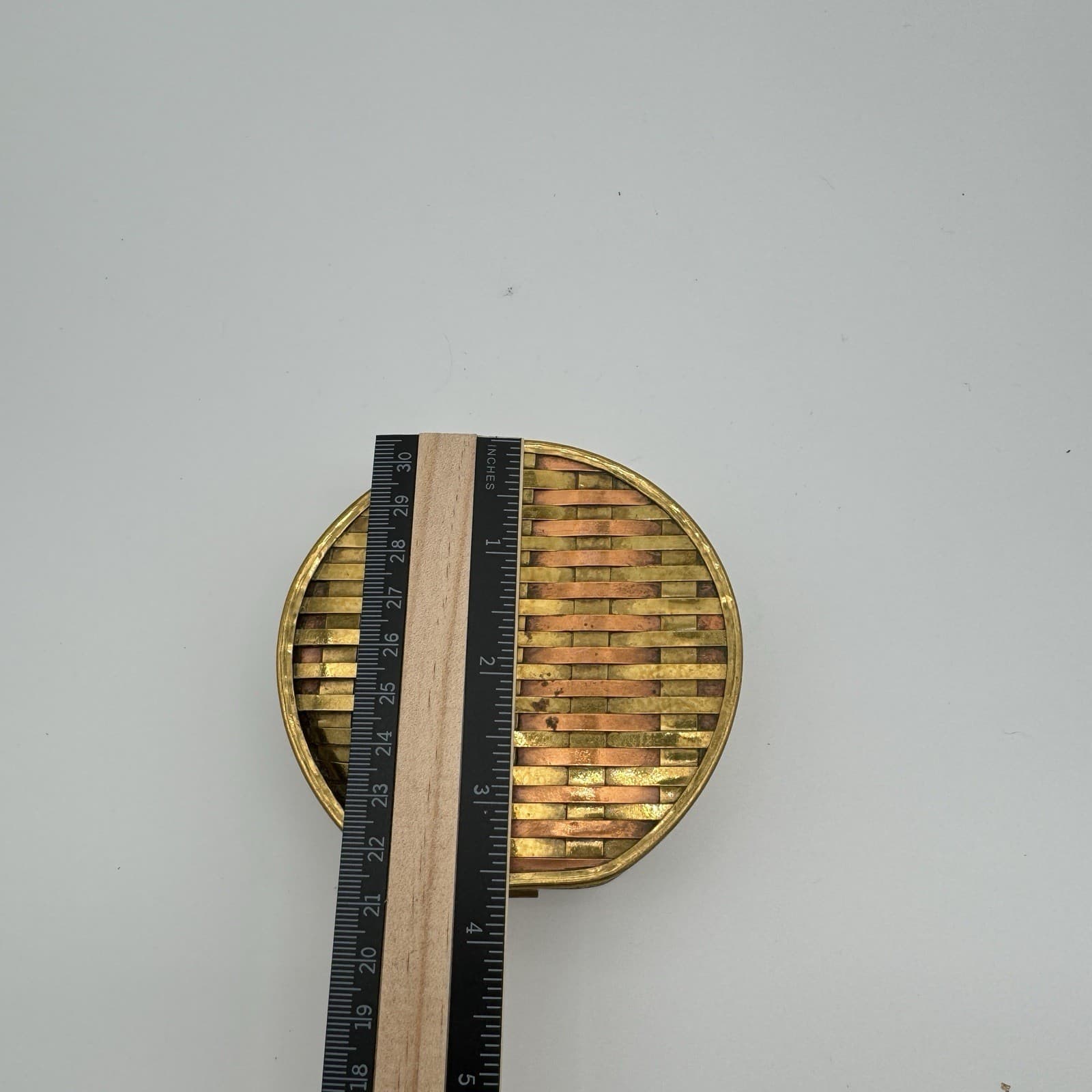 VTG Brass & Copper Woven Hinged Basket Trinket Box 3.75” Oval Case Basketweave 6