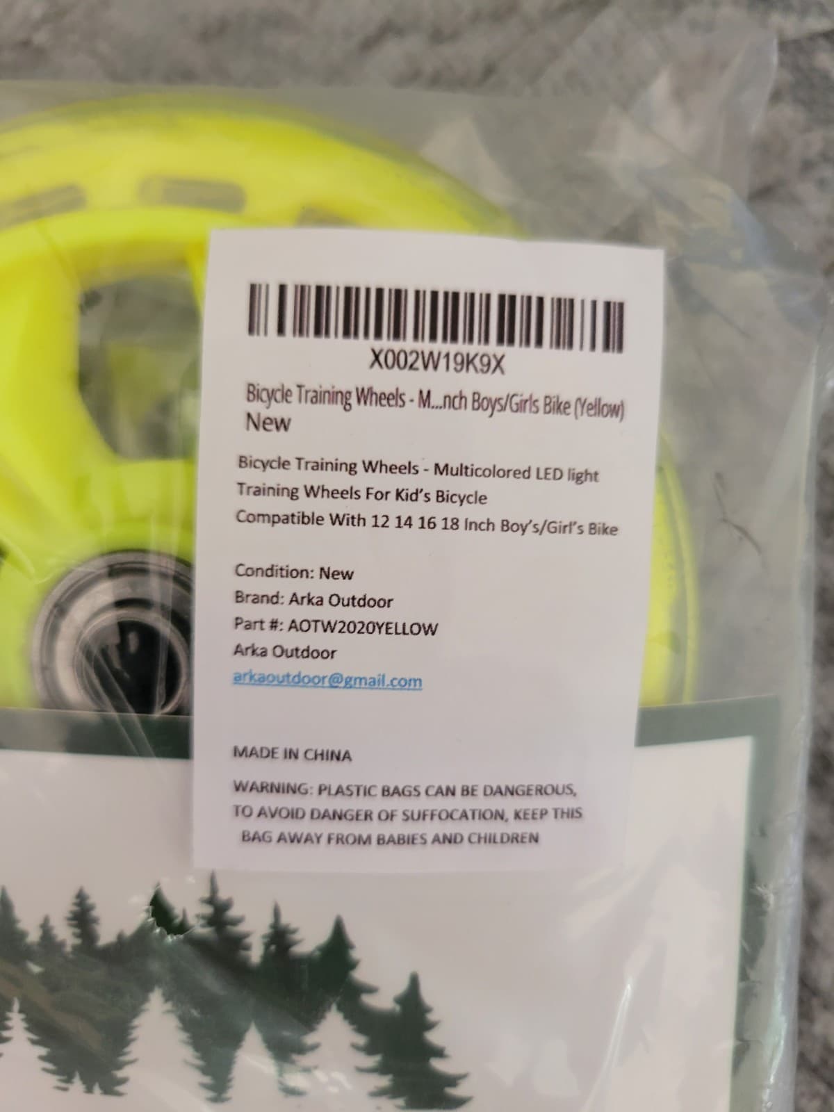 Bicycle Training Wheels for12 14 16 18 20 Inch Kids Bike. Multicolored LED 4